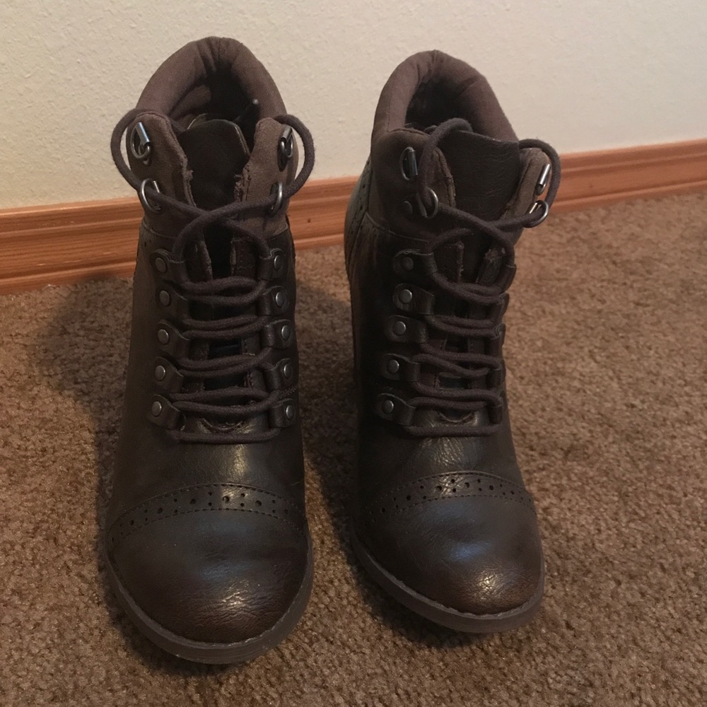 Lace-up booties by Not Rated - Picture 2 of 6
